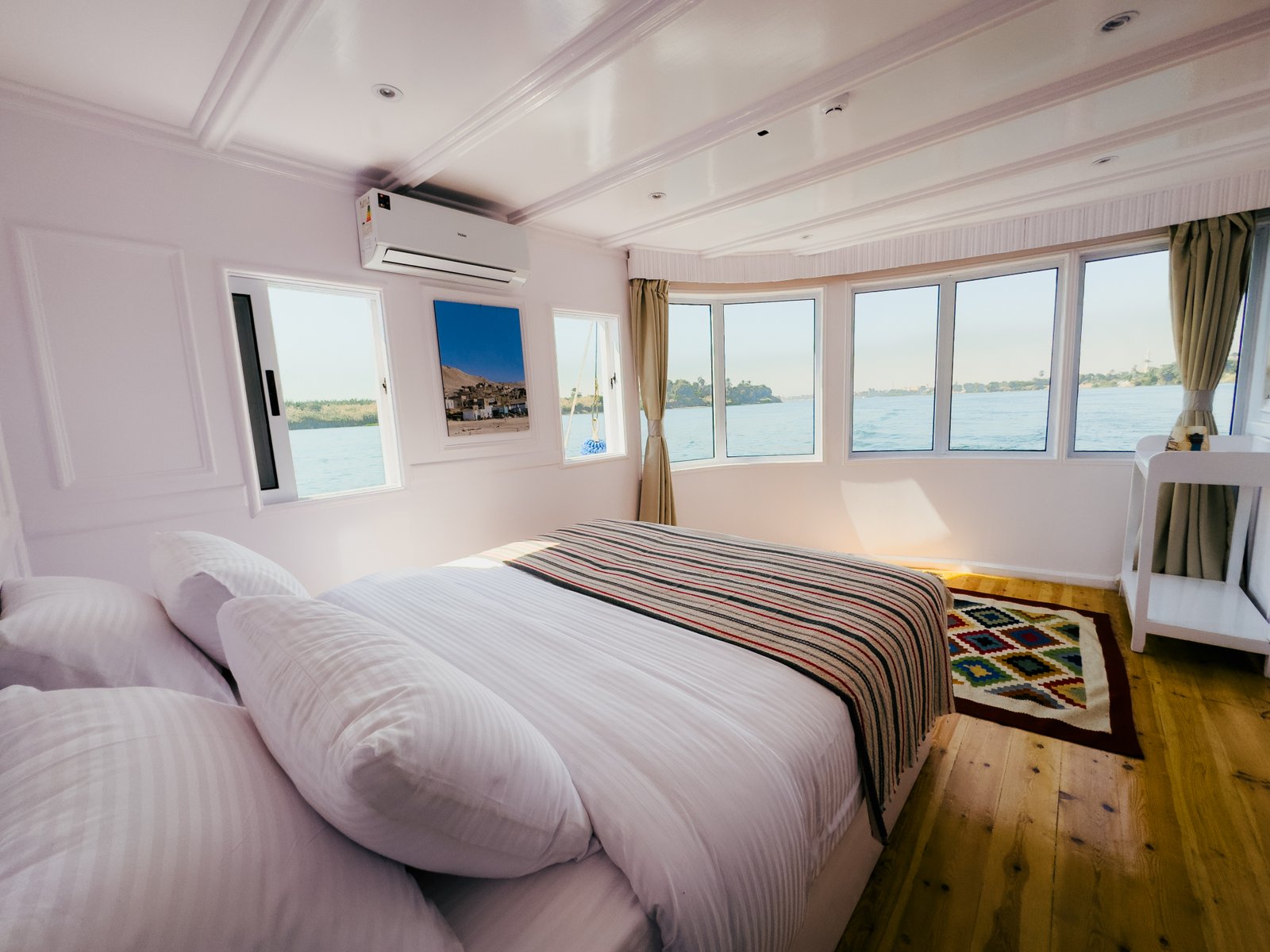 Soul of the Nile luxury suite interior photo 6